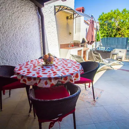 Tatil Evi Apartman Lavanda Poreč